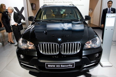 Мировая премьера BMW X5 Security