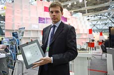 Крупное российское подразделение компании Plastic Logic с отдельным научным центром и промышленным комплексом по производству гибких экранов и устройств на основе пластиковой электроники с использованием тонкопленочных органических транзисторов нового пок
