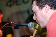 Юра Тагунов, экс-флейтист группы "Ганди", флейтист-перкуссионист группы "BADSOUND" и участник группы "Три-ло-биты"