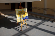 Школа украшена картинами, подаренными ДХШ No.9, Выставочным залом quot;Зеленоград" и частными лицами